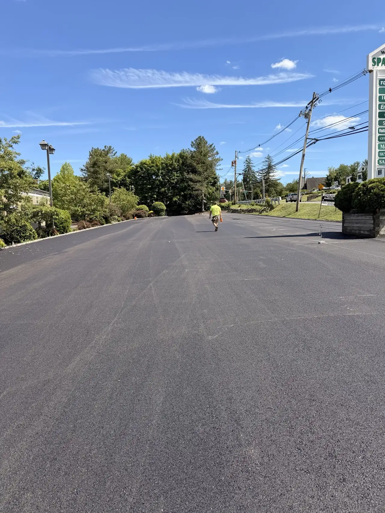 Commercial lot with fresh sealcoat, by All County Paving in New Jersey